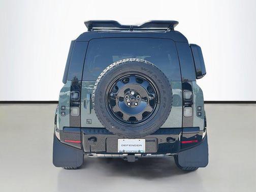 2026 Land Rover Defender P400 Trophy Edition Keswick