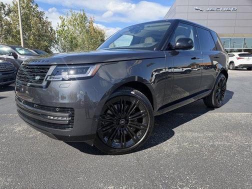 2025 Land Rover Range Rover P530 SE