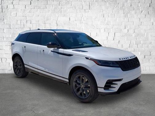 2026 Land Rover Range Rover Velar P250 SE R-Dynamic