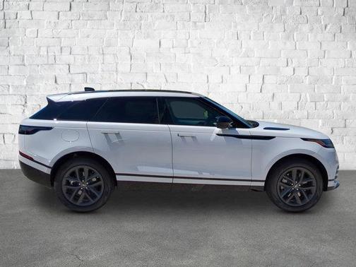 2026 Land Rover Range Rover Velar P250 SE R-Dynamic