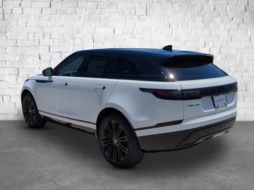 2026 Land Rover Range Rover Velar P250 SE R-Dynamic