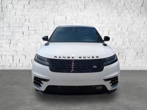 2026 Land Rover Range Rover Velar P250 SE R-Dynamic
