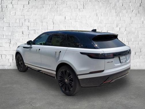 2026 Land Rover Range Rover Velar P250 SE R-Dynamic