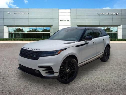 2026 Land Rover Range Rover Velar P250 SE R-Dynamic