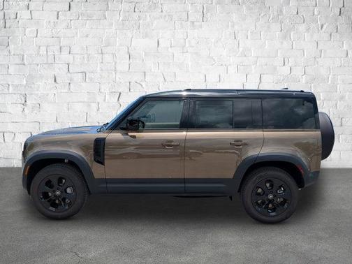 2025 Land Rover Defender 110 P400 S