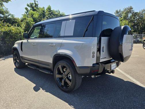 2026 Land Rover Defender S