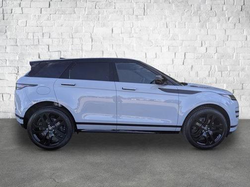2026 Land Rover Range Rover Evoque Dynamic SE