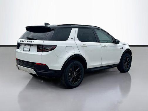 Fuji White 2026 Land Rover Discovery Sport Landmark
