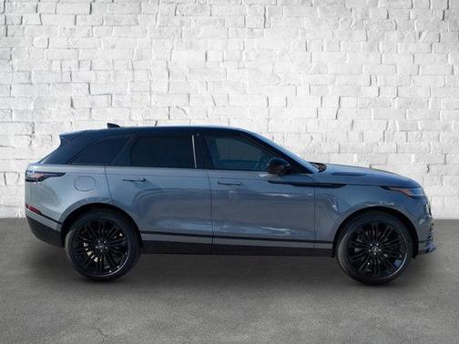 2026 Land Rover Range Rover Velar P250 SE R-Dynamic