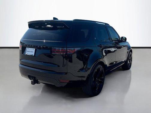 2026 Land Rover Discovery Dynamic SE