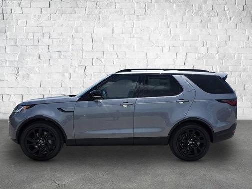 2025 Land Rover Discovery P300 S