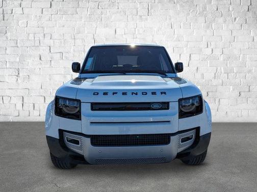 2025 Land Rover Defender 90 P300 S