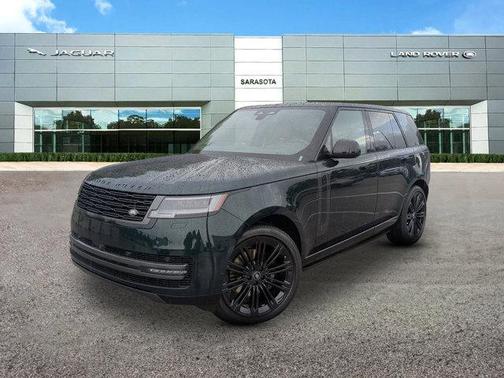 2025 Land Rover Range Rover P400 SE