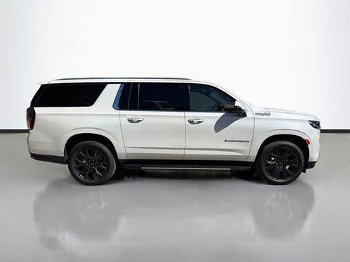 2023 Chevrolet Suburban 2WD High Country