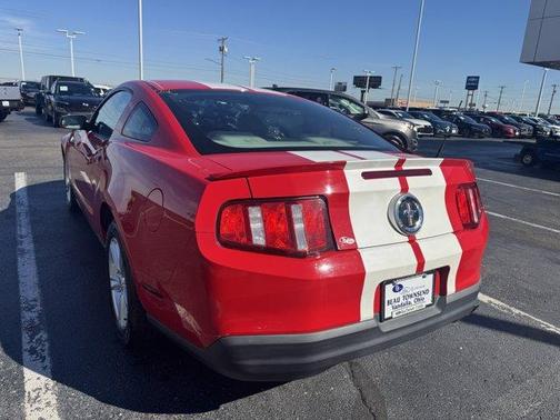 2010 Ford Mustang V6