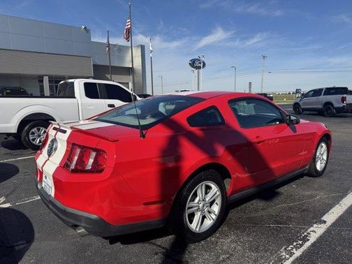 2010 Ford Mustang V6