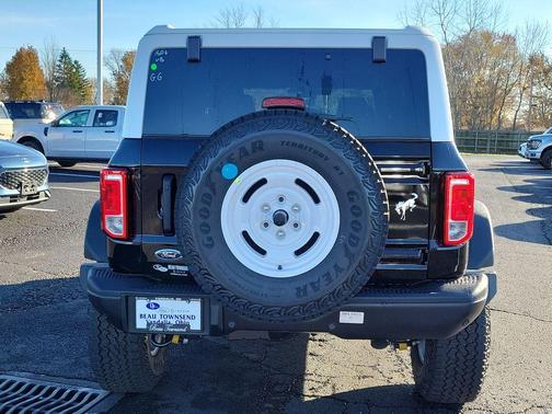 2025 Ford Bronco Heritage Edition