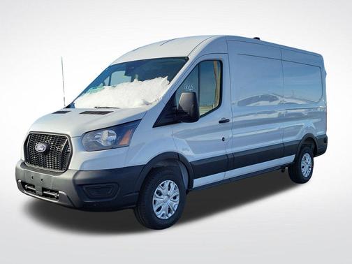 2026 Ford Transit-250 148 WB Medium Roof Cargo