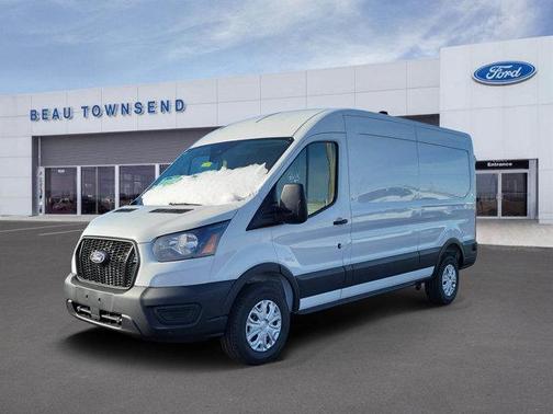 2026 Ford Transit-250 148 WB Medium Roof Cargo