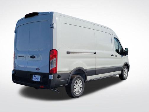 2026 Ford Transit-250 148 WB Medium Roof Cargo