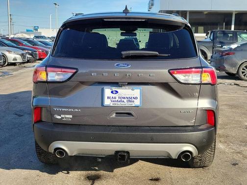 2022 Ford Escape Titanium