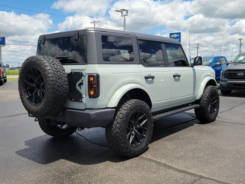 CACTUS GRAY 2022 Ford Bronco OUTER BANKS
