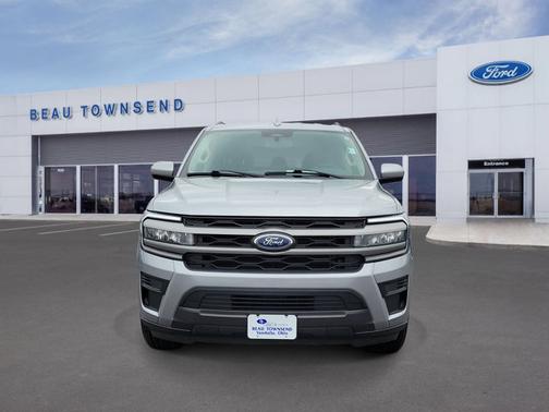 ICONIC SILVER METALLIC 2024 Ford Expedition XLT