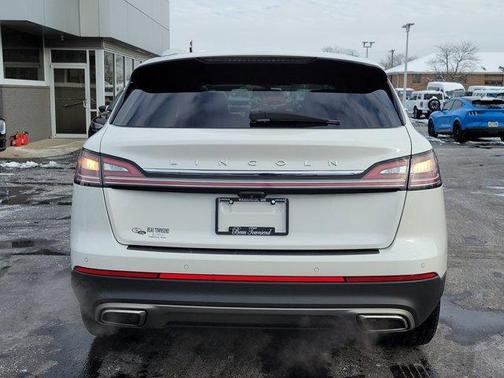 2023 Lincoln Nautilus Standard