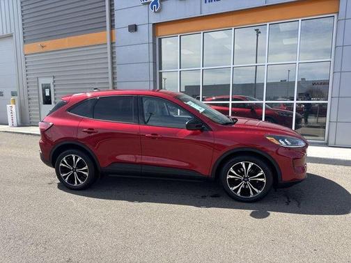 2022 Ford Escape SE