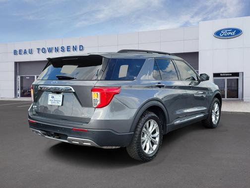 CARBONIZED GRAY METALLIC 2023 Ford Explorer XLT