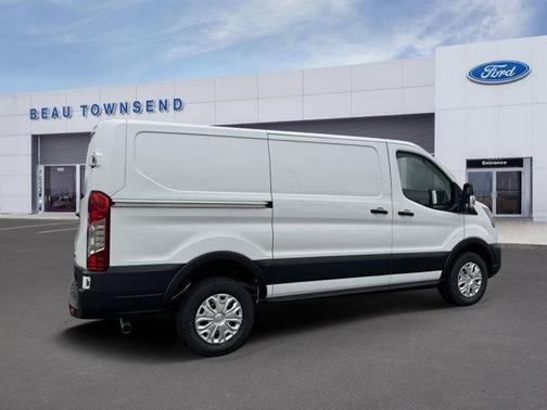 2024 Ford Transit-250 