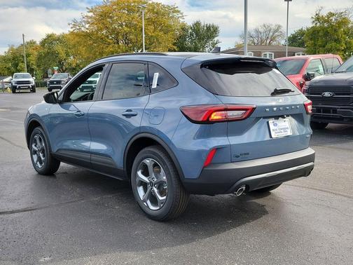 2026 Ford Escape ST-Line Select
