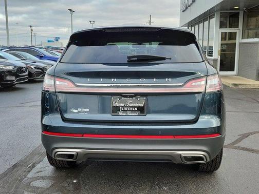 2022 Lincoln Nautilus Reserve