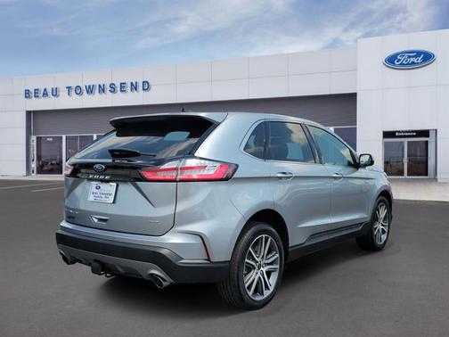 ICONIC SILVER 2024 Ford Edge TITANIUM