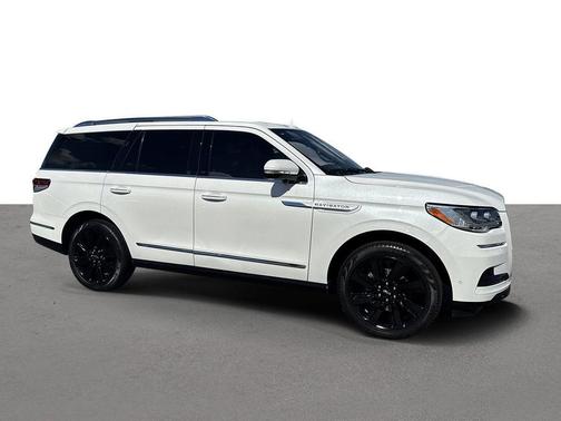 2024 Lincoln Navigator Reserve