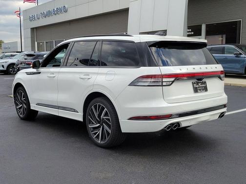 2026 Lincoln Aviator Black Label AWD