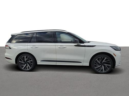 2026 Lincoln Aviator Black Label AWD
