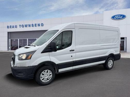 2026 Ford Transit-250 148 WB Medium Roof Cargo