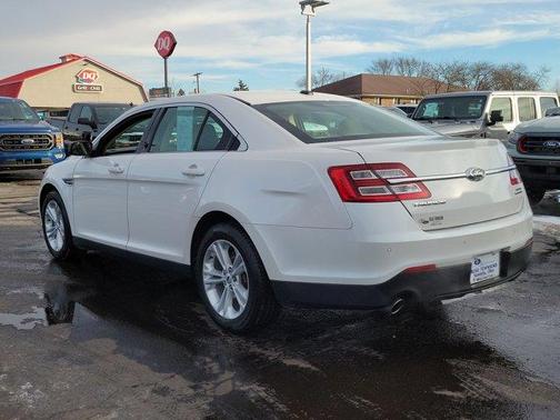 2019 Ford Taurus SEL