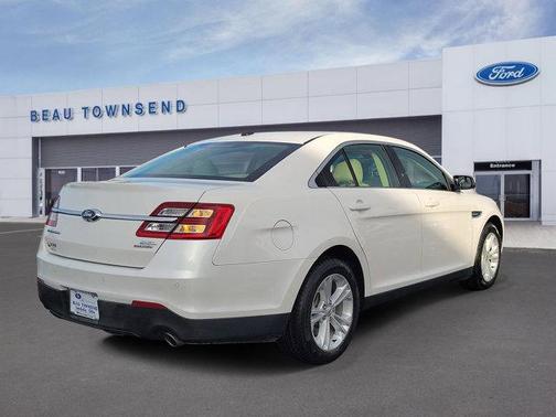 2019 Ford Taurus SEL