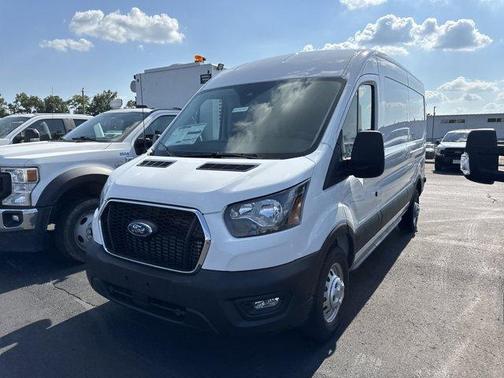 2025 Ford Transit-250 148 WB Medium Roof Cargo