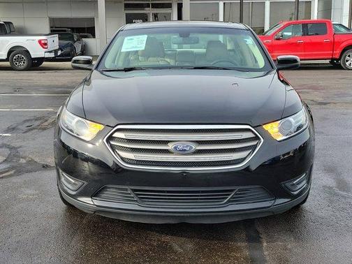 2018 Ford Taurus SEL