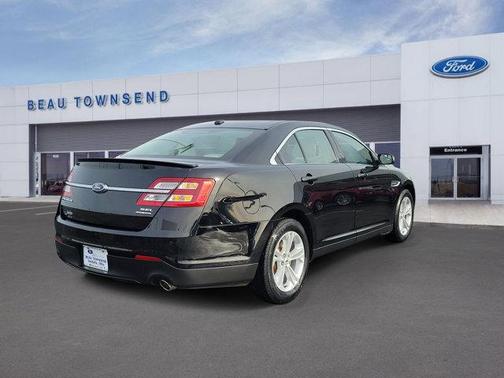 2018 Ford Taurus SEL
