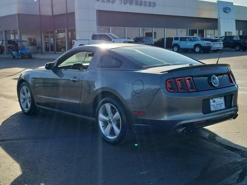 2014 Ford Mustang GT Premium