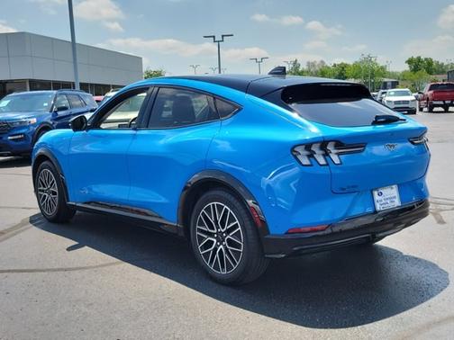 GRABBER BLUE METALLIC 2024 Ford Mustang Mach-E PREMIUM