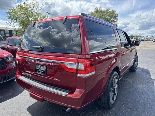 2017 Lincoln Navigator L Reserve
