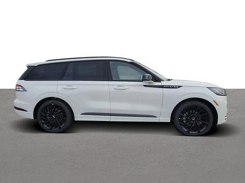 2026 Lincoln Aviator Reserve AWD