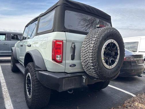 2022 Ford Bronco Base