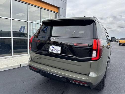 2025 Ford Expedition Tremor