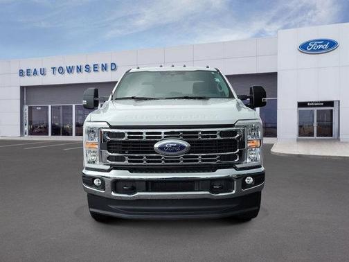 OXFORD WHITE 2025 Ford F-350 XLT